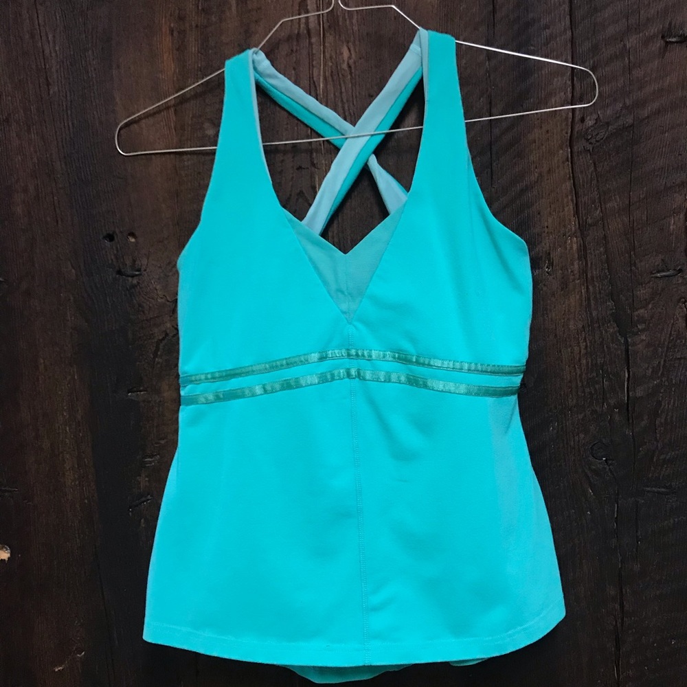 Lululemon tank top